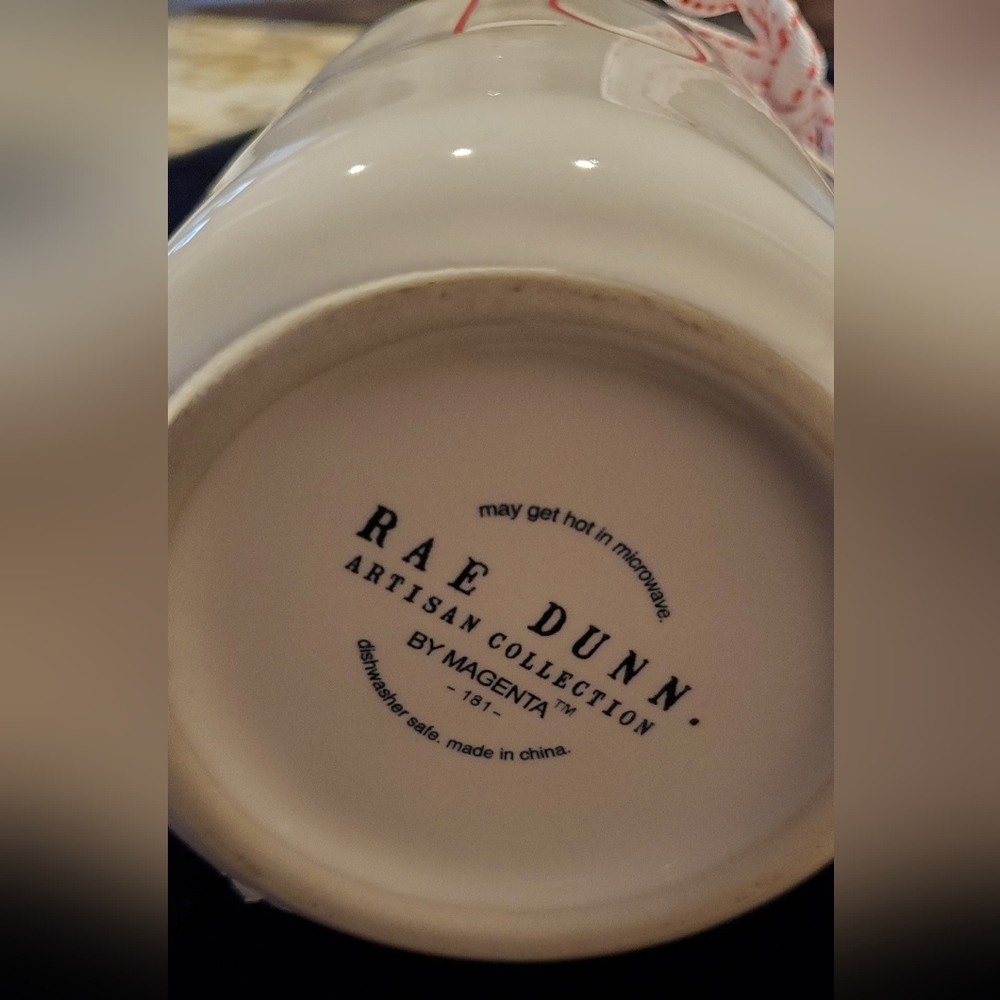 NWOT Rae Dunn LOVE Mug - Picture 8 of 8